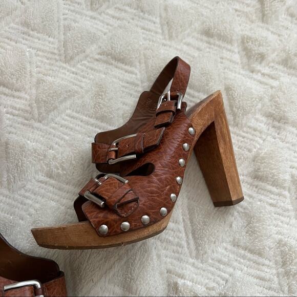 BCBGMaxazria Brown Leather Buckle Strap Wooden Platform Sandals - Picture 3 of 11
